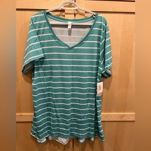 Lularoe Christy Tee